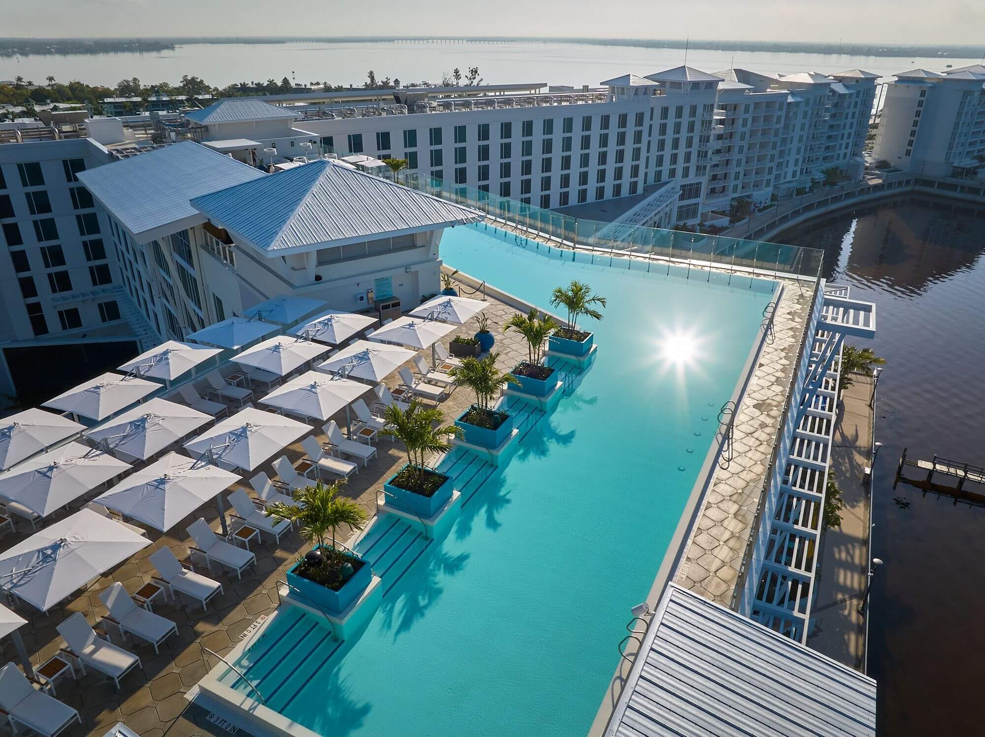 drone shot of Level Blue Rooftop at the Sunseeker Resort