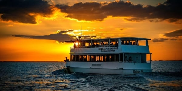 King Fisher Fleet Sightseeing Cruise at Charlotte Harbor during sunset
