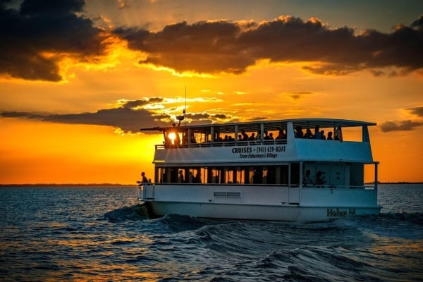 King Fisher Fleet Sightseeing Cruise at Charlotte Harbor during sunset
