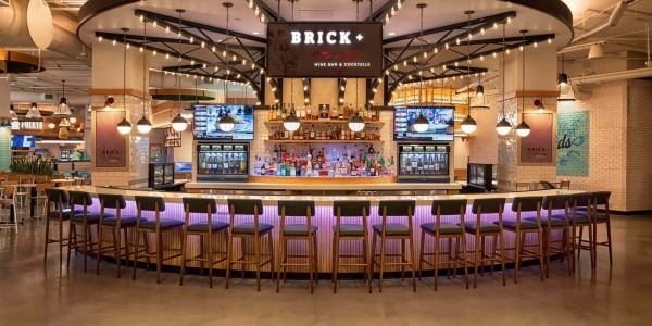 Brick & Daisy bar at the Harbor Yards Food Hall at Sunseeker Resort