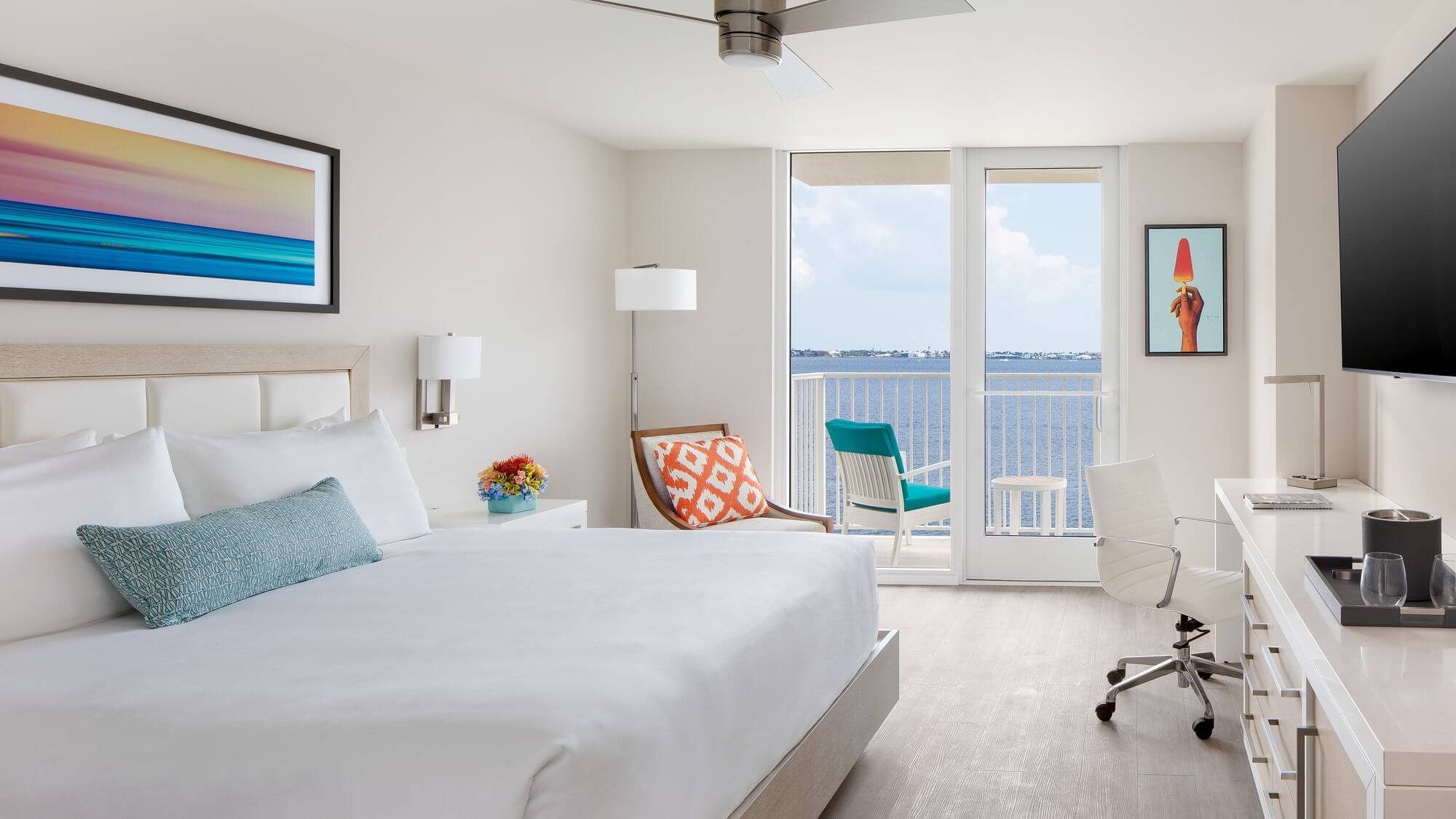Corner Balcony Harbor View King room at Sunseeker Resort