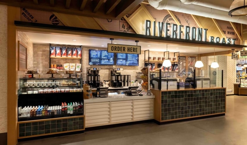 Riverfront Roast at the Harbor Yards Food Hall at Sunseeker Resort