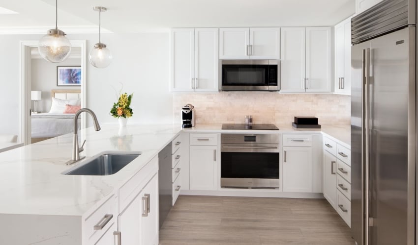 Sunsuites™ Three Bedroom Harbor View Kitchen at Sunseeker Resort