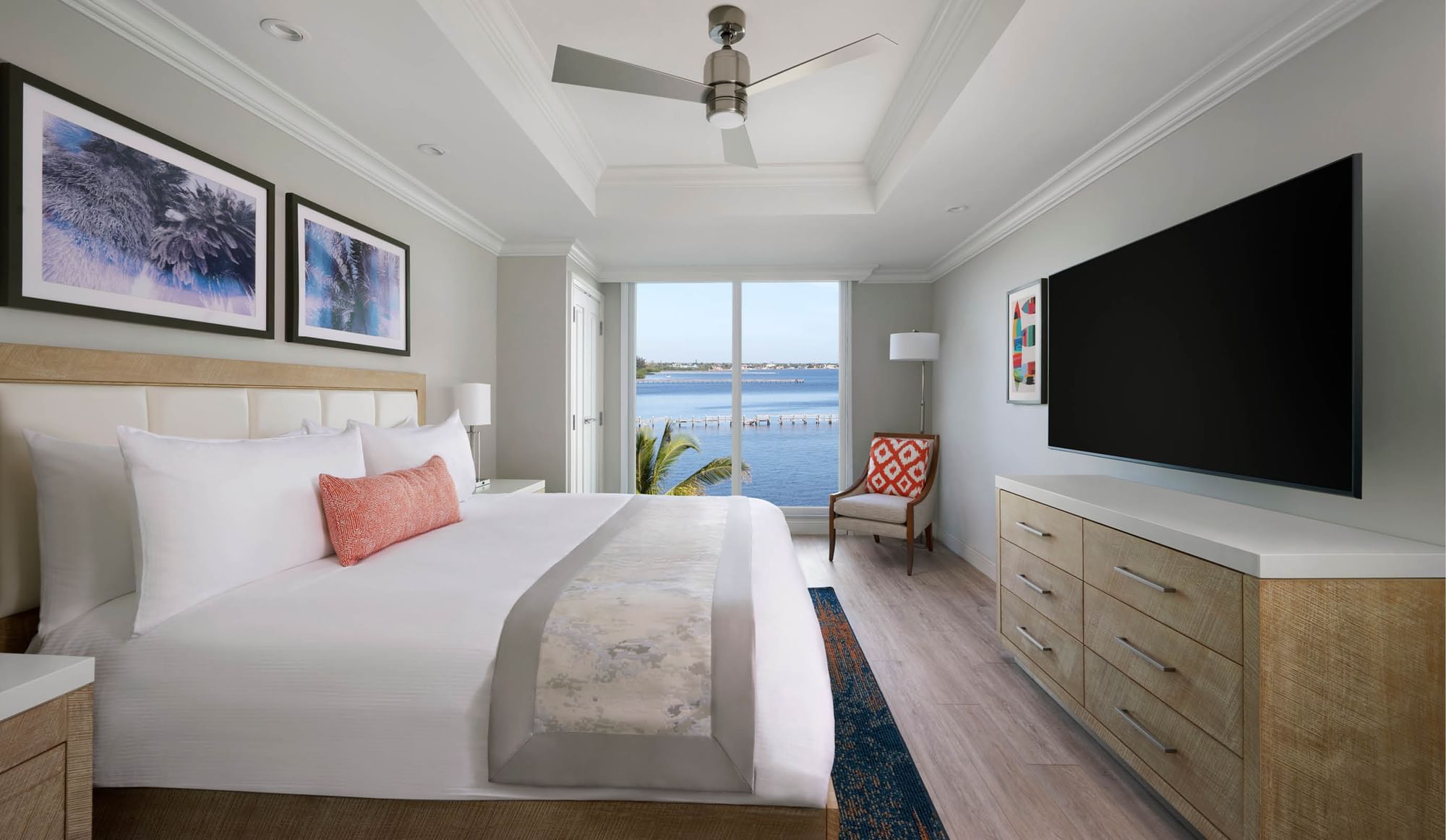 Sunsuites™ One Bedroom Harbor View bedroom at Sunseeker Resort