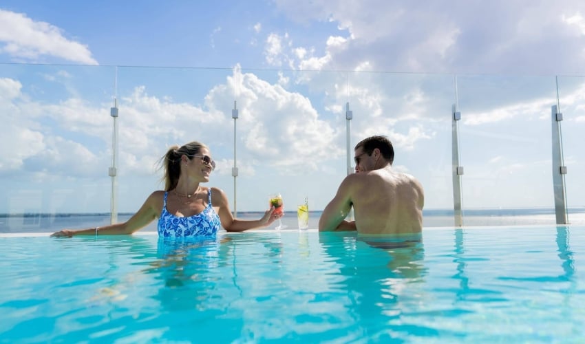 Level Blue Rooftop at Sunseeker Resort